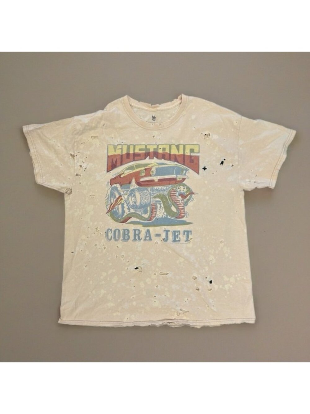 Junk Food Clothing Mustang Cobra-Jet Distressed Graphic t-shirt LARGE